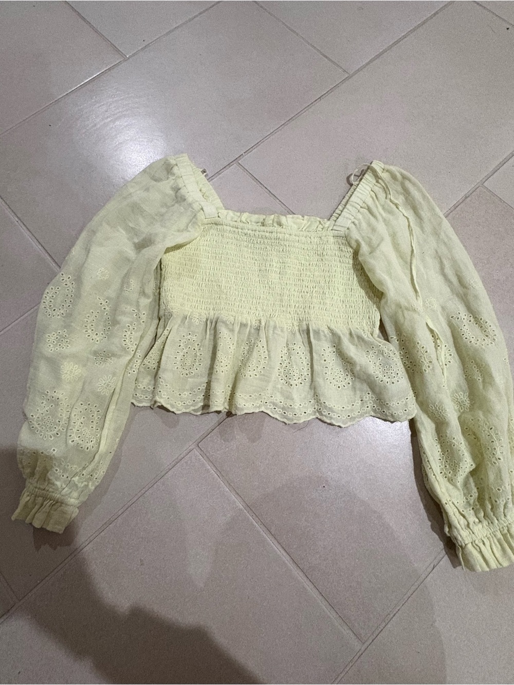 NWOT American Eagle Yellow Smocked Eyelet Puff Sleeve Crop Top Peplum Size S